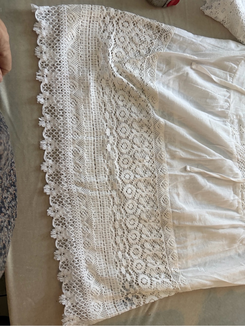 Women’s White Lace-Trim Peasant Tunic - Picture 7 of 16
